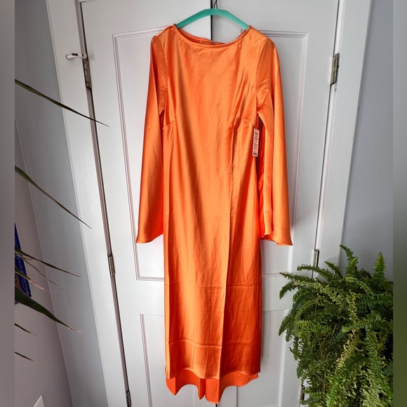 Sarah Midi Dress NWT - Picture 7 of 8